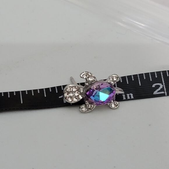Turtle Stud Crystal Earrings for Women - Picture 3 of 6